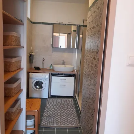 Neu Renovierte Ferienwohnung In Krems